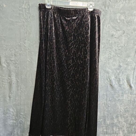kathie lee collection xl 2 Piece Skirt Top animal print solt velour pullon skirt - Picture 7 of 14